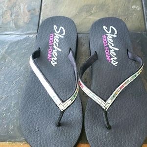 Skechwrs jeweled flip flops